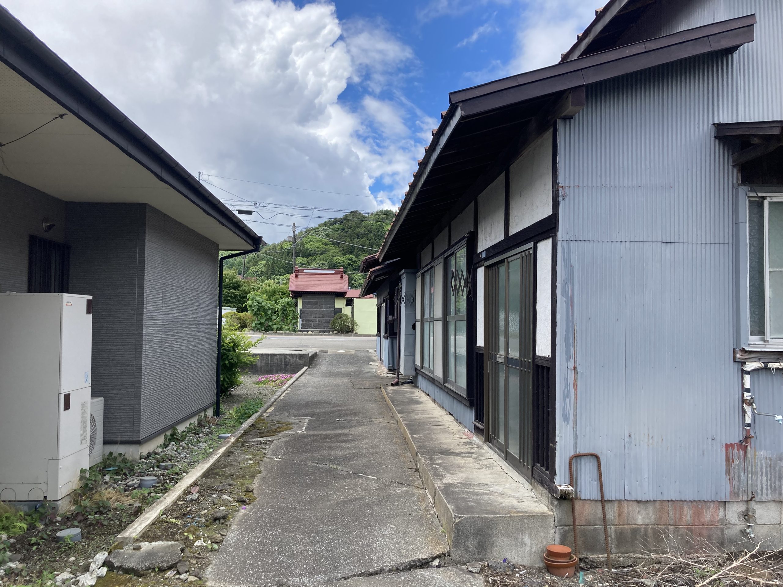 富士吉田市旭 古家付き 下吉田第二小学校まで約450m 株式会社ラステート